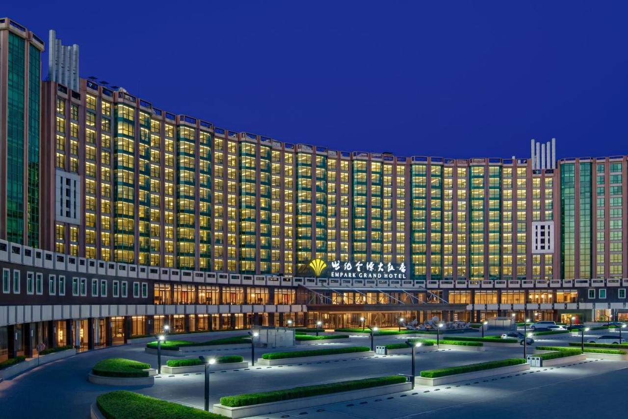 Empark Grand Hotel Peking Exteriör bild